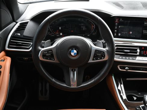 Used 2023 BMW X5 sDrive40i w/ M Sport Package RWD image 11