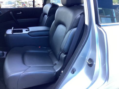 Used 2024 Nissan Armada SL w/ Captain's Chairs Package image 14