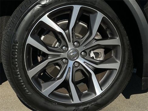 Certified 2024 Acura MDX FWD w/ Technology Package image 10