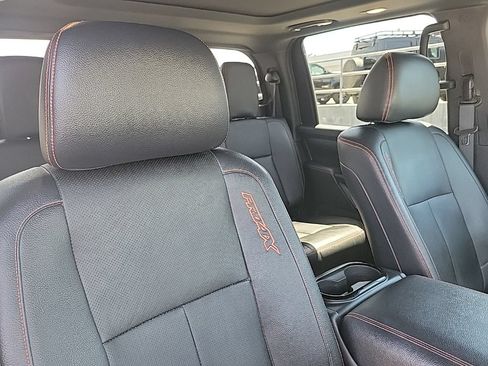Used 2024 Nissan Titan PRO-4X w/ Pro-4x Convenience Package AWD/4WD image 46