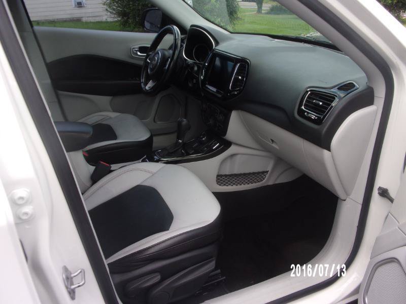 Used 2021 Jeep Compass Limited AWD/4WD image 12