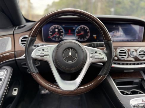 Used 2019 Mercedes-Benz S 560 Sedan image 42