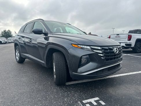 Used 2022 Hyundai Tucson SEL w/ Cargo Package AWD/4WD image 12