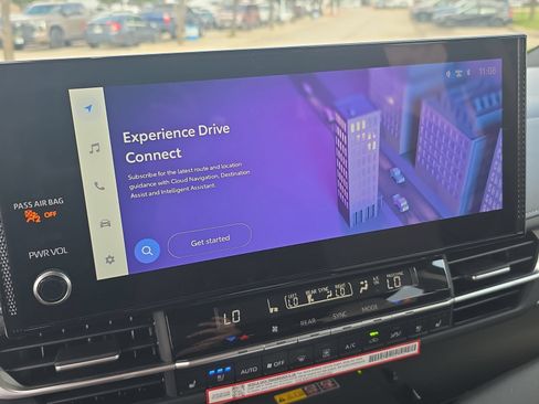 New 2026 Toyota Sienna Platinum AWD/4WD image 18
