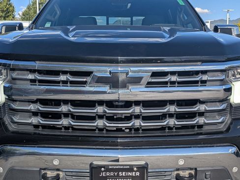 Used 2023 Chevrolet Silverado 1500 LTZ w/ Technology Package AWD/4WD image 9