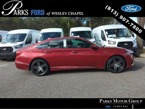 Used 2022 Honda Accord Touring image 4