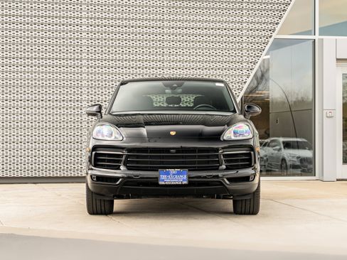 Used 2020 Porsche Cayenne S AWD/4WD image 34