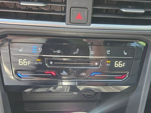 New 2026 Volkswagen Taos SEL AWD/4WD image 23