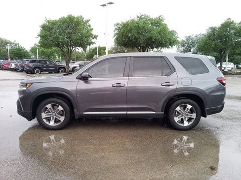 Used 2024 Honda Pilot EX-L image 8