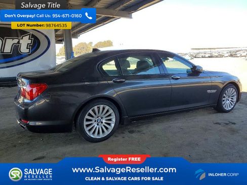 Used 2012 BMW 750Li RWD image 4
