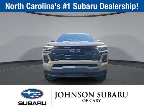 Used 2024 Chevrolet Colorado Z71 w/ Z71 Convenience Package 2 AWD/4WD image 31