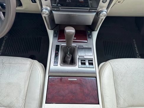 Used 2010 Lexus GX 460 w/ Comfort Plus Pkg AWD/4WD image 17