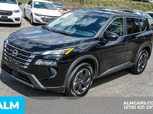 Used 2025 Nissan Rogue SV AWD/4WD image 15