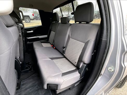 Used 2016 Toyota Tundra SR5 w/ Tow Package image 21