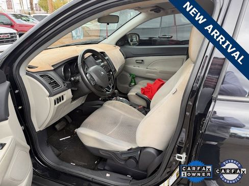 Used 2017 Mitsubishi Outlander Sport ES image 5