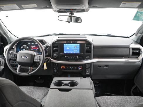 Used 2022 Ford F150 XLT w/ XTR Package AWD/4WD image 13
