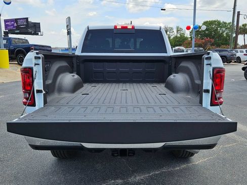 New 2025 RAM 2500 Tradesman AWD/4WD image 13
