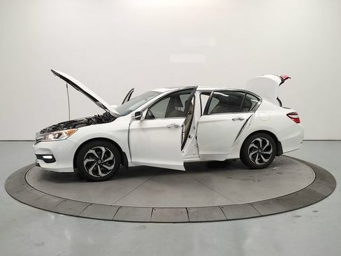 Used 2017 Honda Accord EX-L image 13