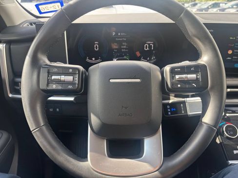 Used 2026 Hyundai Santa Fe SEL FWD image 29