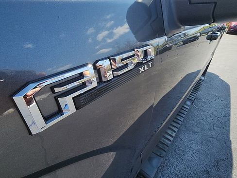 Used 2020 Ford F150 XLT image 25