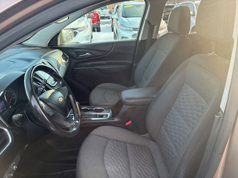 Used 2019 Chevrolet Equinox LT image 17