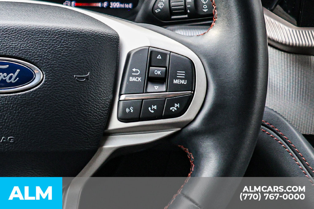 Used 2025 Ford Explorer Active RWD image 36