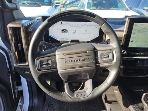 Used 2025 GMC Hummer EV 3X AWD/4WD image 7