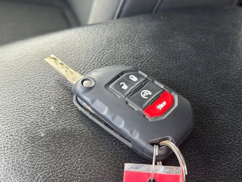 Used 2021 Jeep Wrangler Unlimited Sport AWD/4WD image 27