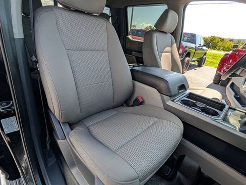 Used 2022 Ford F250 XLT w/ XLT Premium Package AWD/4WD image 20