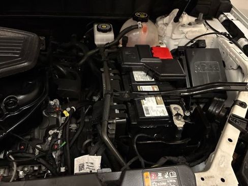 Used 2019 GMC Acadia Denali w/ Technology Package AWD/4WD image 27