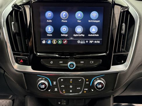 Used 2022 Chevrolet Traverse RS w/ LPO, Floor Liner Package AWD/4WD image 22