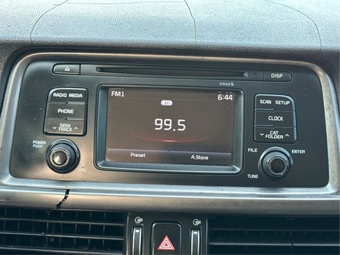 Used 2016 Kia Optima LX FWD image 16