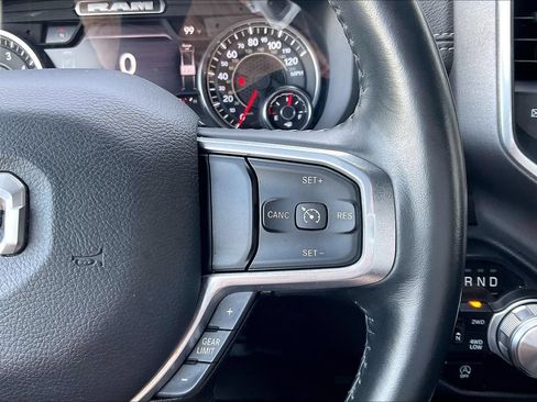 Used 2023 RAM 1500 Laramie AWD/4WD image 11