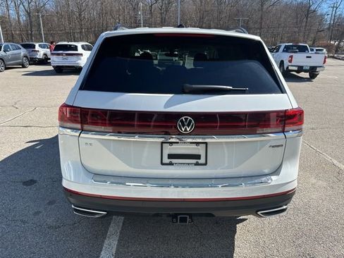 New 2026 Volkswagen Atlas SE image 6