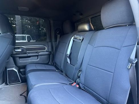 Used 2024 RAM 2500 Laramie AWD/4WD image 10