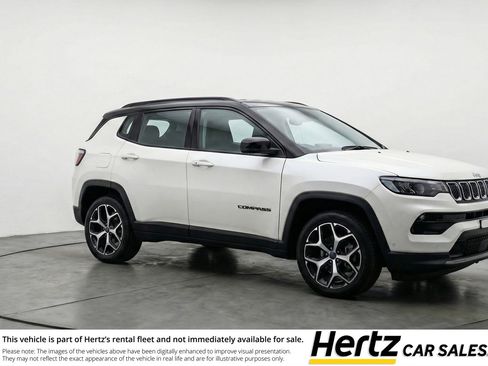 Used 2025 Jeep Compass Limited AWD/4WD image 1