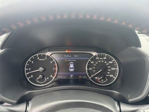 Used 2023 Nissan Altima 2.5 SR w/ SR Premium Package FWD image 16