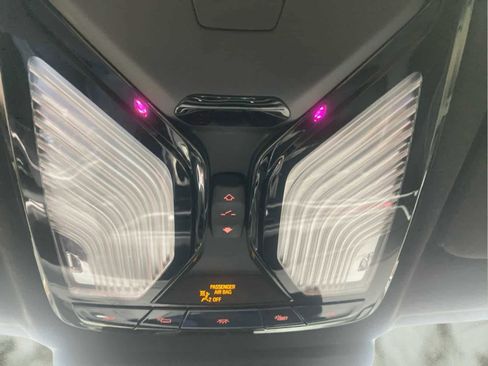 Used 2023 BMW X7 M60i w/ Executive Package image 38