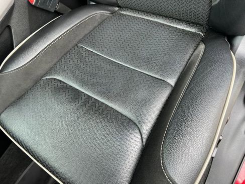Used 2022 RAM 1500 Laramie AWD/4WD image 13