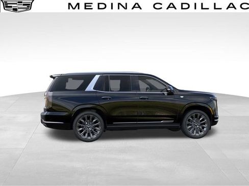 New 2026 Cadillac Escalade Luxury image 5