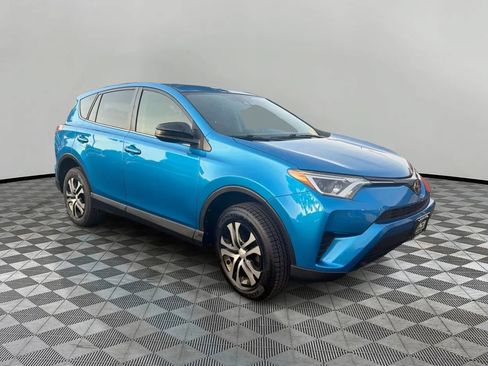 Used 2018 Toyota RAV4 LE w/ All Weather Liner Package AWD/4WD image 1