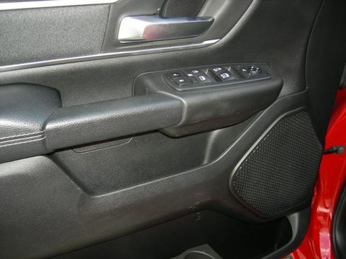 Used 2020 RAM 1500 Big Horn image 9