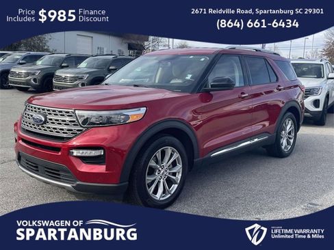 Used 2024 Ford Explorer Limited image 3