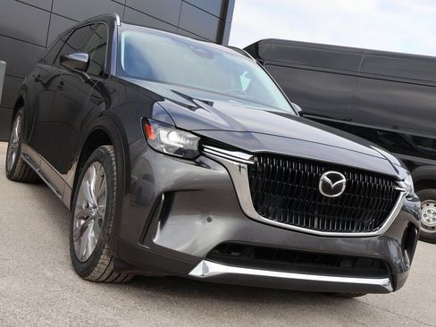 Used 2024 MAZDA CX-90 3.3 Turbo w/ Premium Package image 6