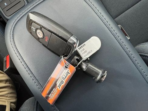 Used 2026 Ford Maverick XLT FWD image 3