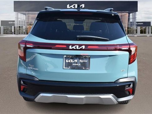 New 2026 Kia Seltos S image 4