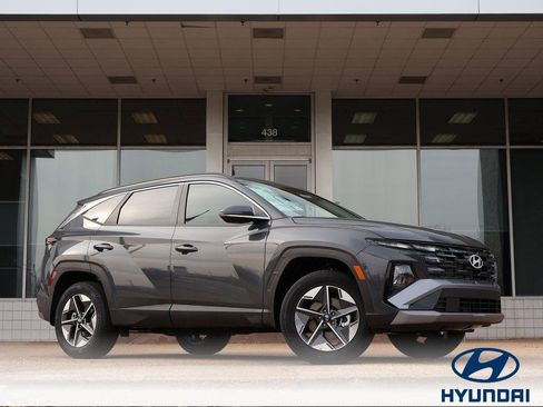 New 2026 Hyundai Tucson SEL image 1