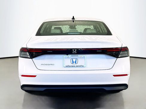 New 2025 Honda Accord SE image 6