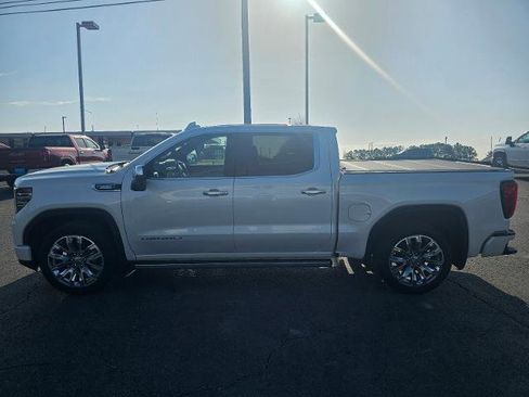 Used 2025 GMC Sierra 1500 Denali AWD/4WD image 37