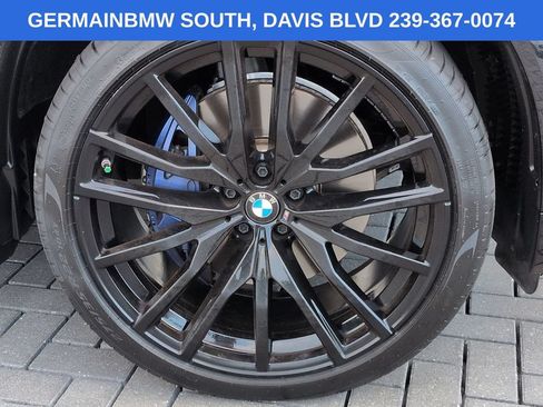 Certified 2024 BMW X5 xDrive40i w/ M Sport Package AWD/4WD image 12